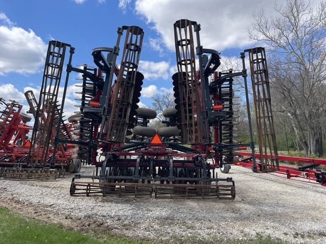 Image of Case IH 330 Turbo Till equipment image 3