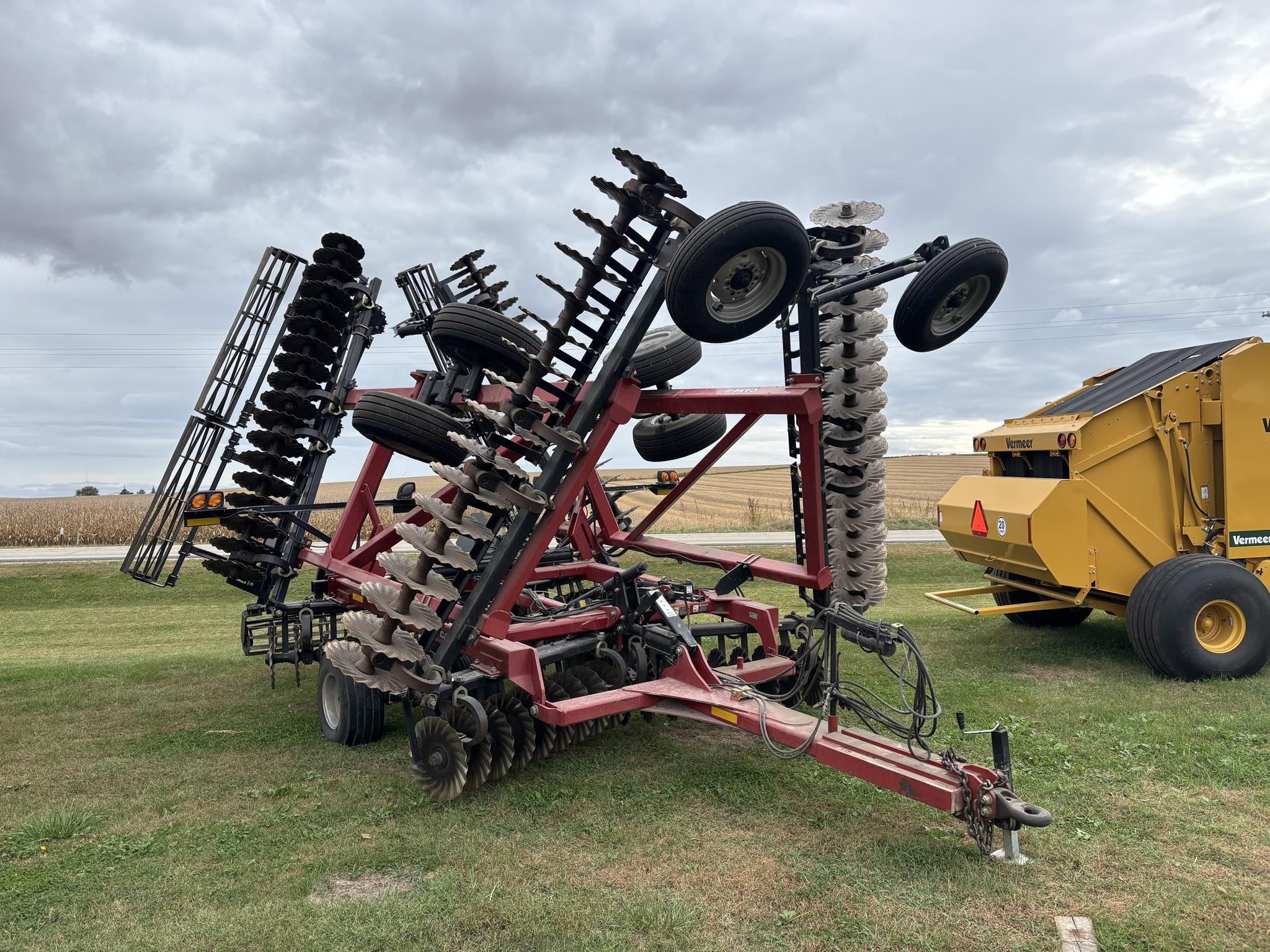 2011 Case IH 330 Turbo Till Equipment Image0