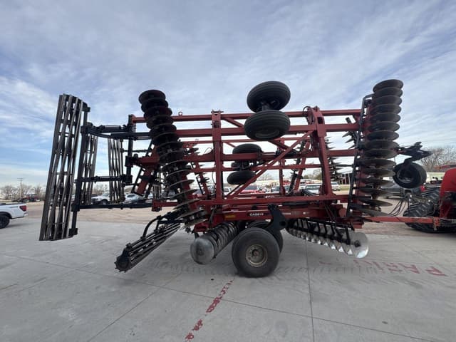 Image of Case IH 330 Turbo Till equipment image 1
