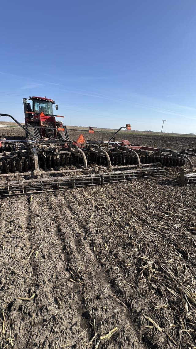 Image of Case IH True Tandem 330 Turbo equipment image 4