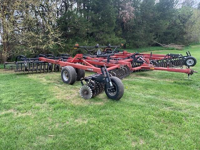 Image of Case IH 330 Turbo Till equipment image 1