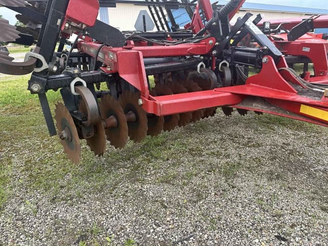 Image of Case IH True Tandem 330 Turbo equipment image 4
