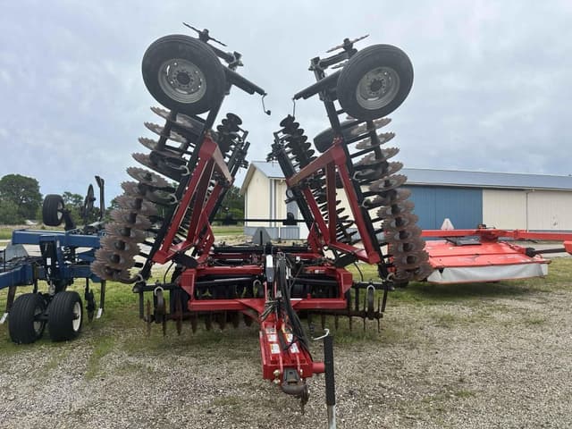Image of Case IH True Tandem 330 Turbo equipment image 3