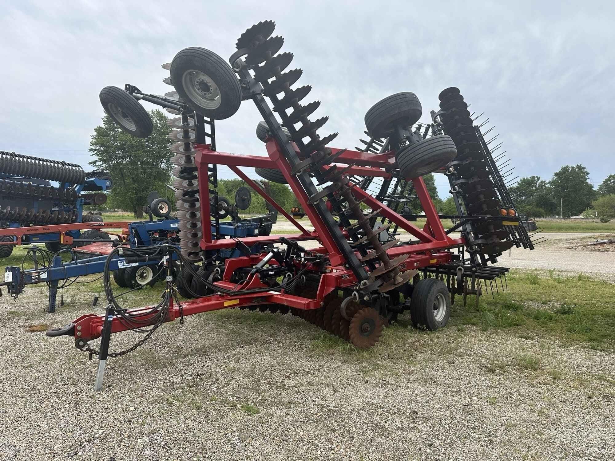 2011 Case IH True Tandem 330 Turbo Equipment Image0