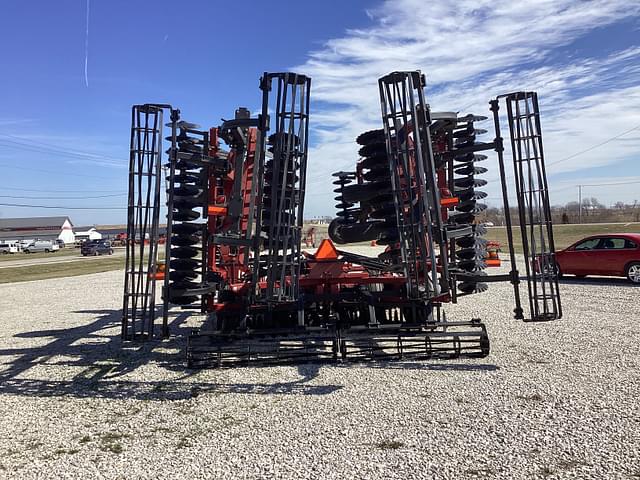 Image of Case IH 330 Turbo Till equipment image 3