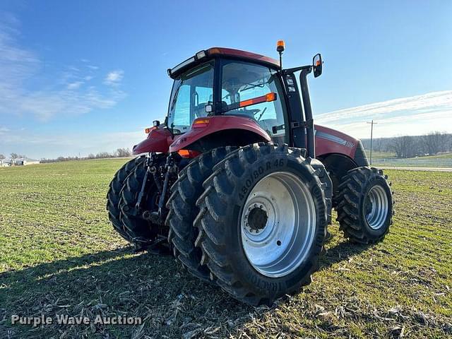 Image of Case IH Magnum 235 equipment image 4