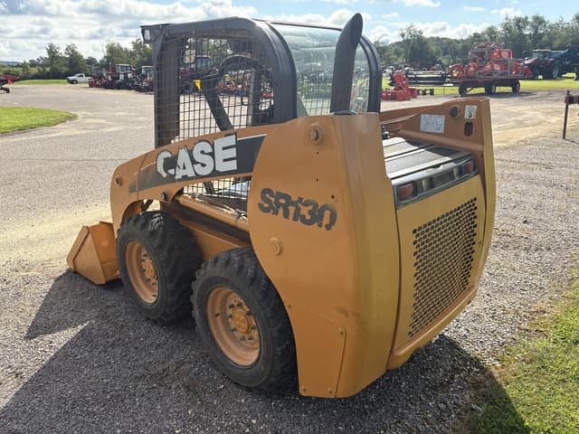 Image of Case SR130 equipment image 3