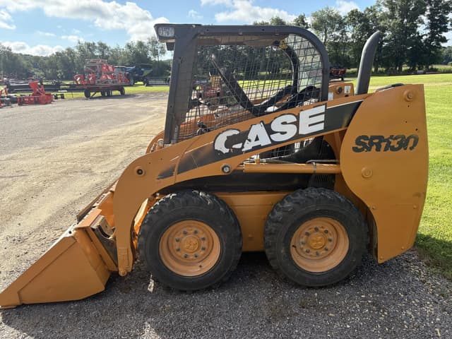 Image of Case SR130 equipment image 2