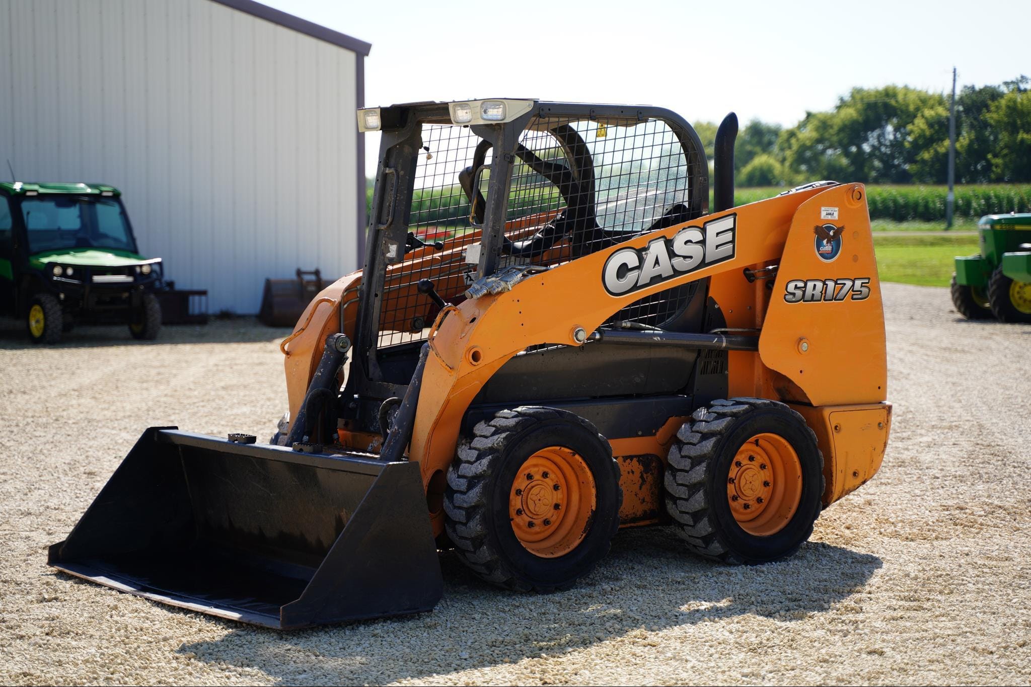 2011 Case SR175 Equipment Image0