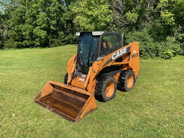 2011 Case SR175 Equipment Image0