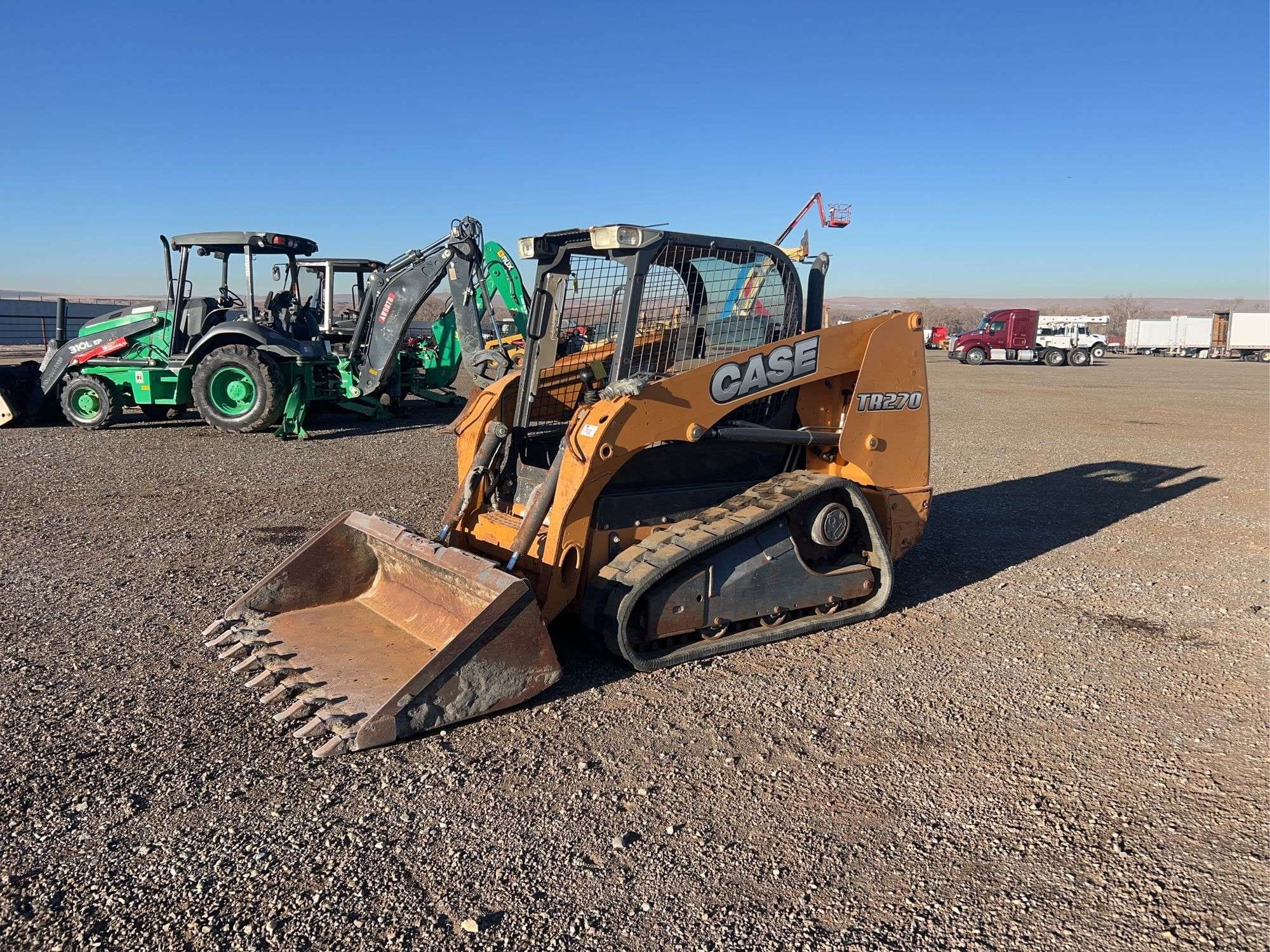 2011 Case TR270 Equipment Image0