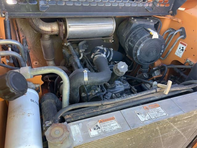 Image of Case TR270 equipment image 4