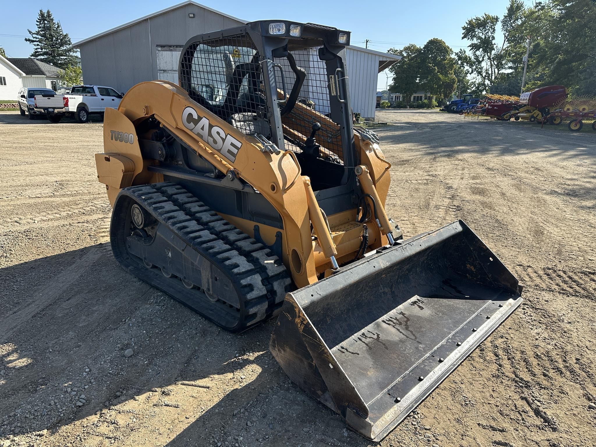 2011 Case TV380 Equipment Image0