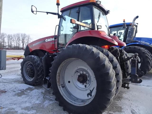 Image of Case IH Magnum 260 equipment image 1