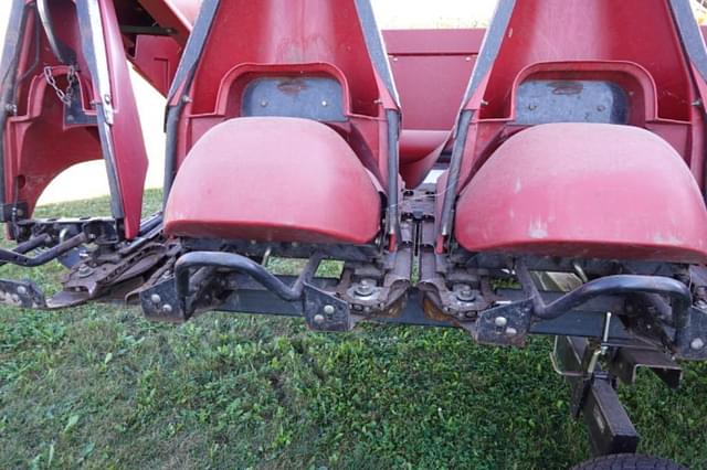 Image of Case IH 3412 equipment image 2