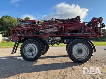 Main image Case IH Patriot 4420