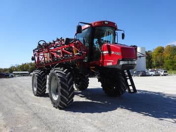 Main image Case IH Patriot 4420