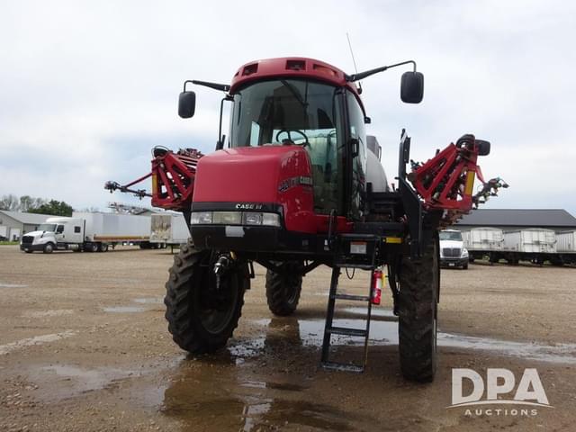 Image of Case IH Patriot 4420 equipment image 3