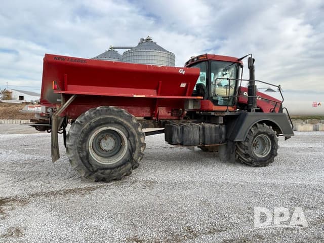 Image of Case IH Titan 4520 equipment image 4