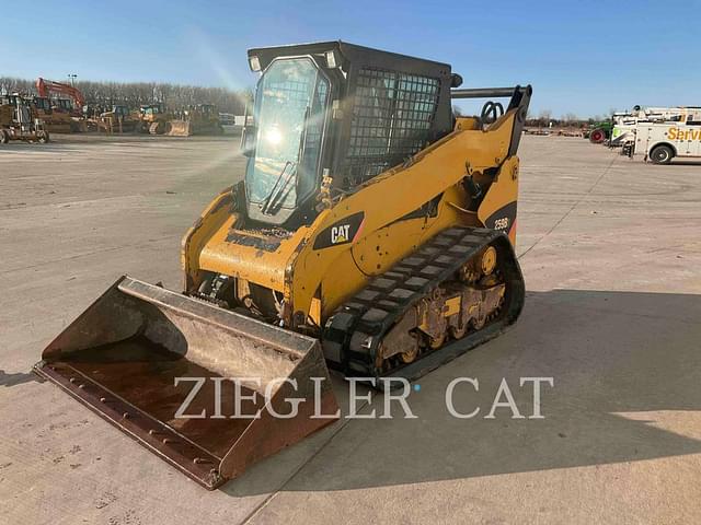 Image of Caterpillar 259B3 equipment image 3