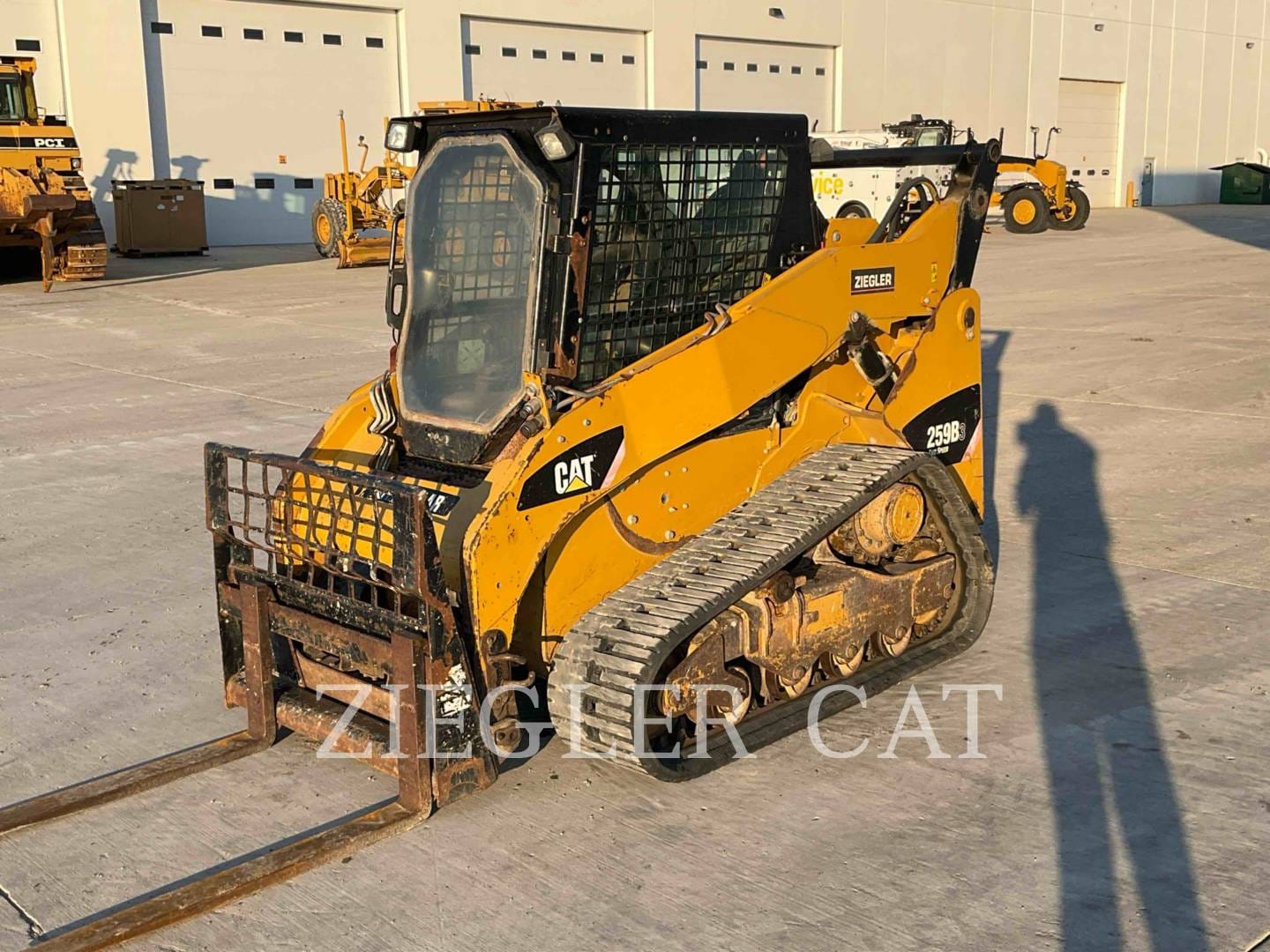2011 Caterpillar 259B3 Equipment Image0