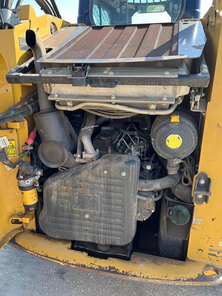 Main image Caterpillar 277C2 19