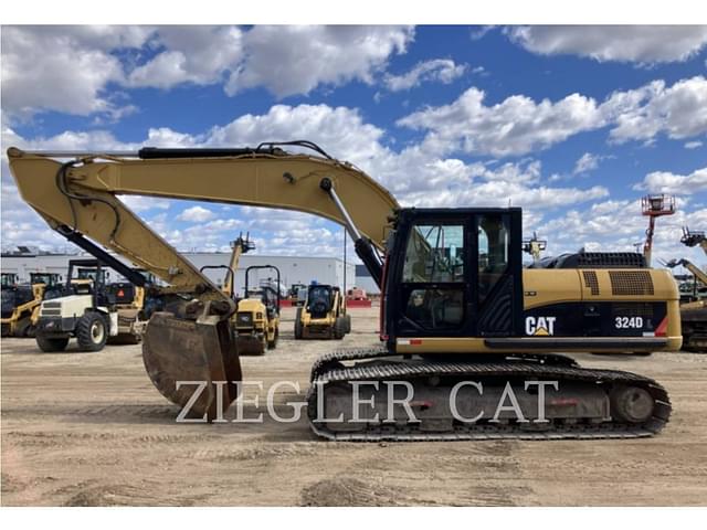 Image of Caterpillar 324DL equipment image 3