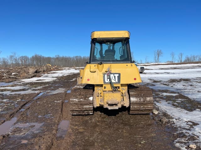 Image of Caterpillar D6K equipment image 3
