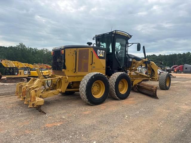 Image of Caterpillar 12M equipment image 4