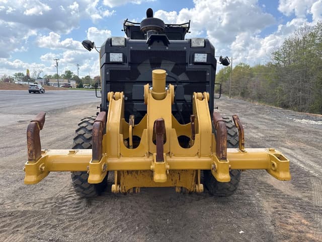 Image of Caterpillar 140M2 equipment image 3