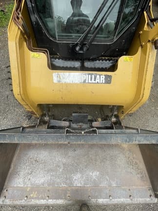 Image of Caterpillar 242B3 equipment image 4