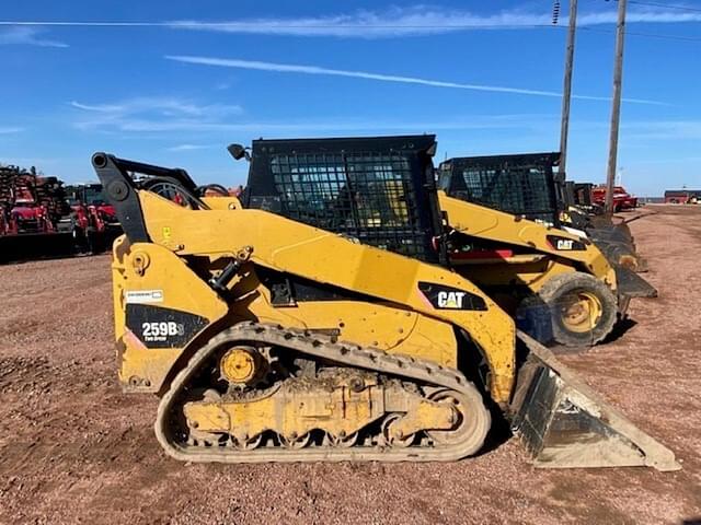 Image of Caterpillar 259B3 equipment image 3