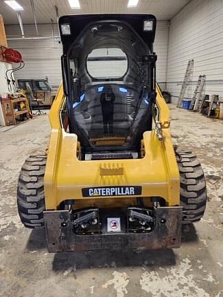 Image of Caterpillar 262C equipment image 1