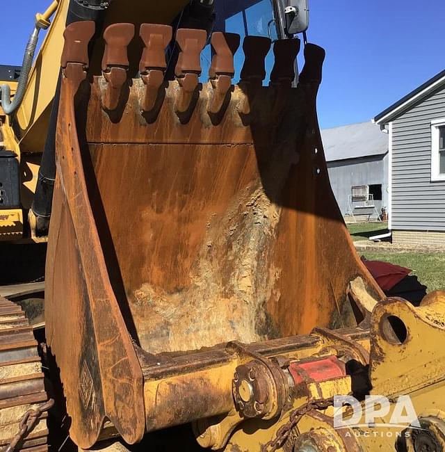 Image of Caterpillar 320EL equipment image 4