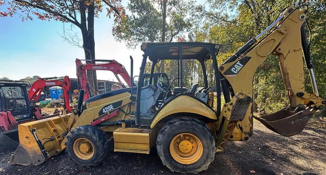 Image of Caterpillar 420E equipment image 2