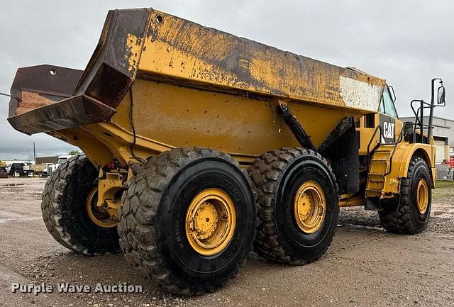 Image of Caterpillar 740B equipment image 4