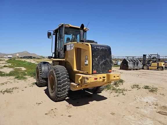 Image of Caterpillar 930H equipment image 3