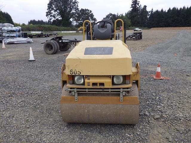 Image of Caterpillar CB24 equipment image 1