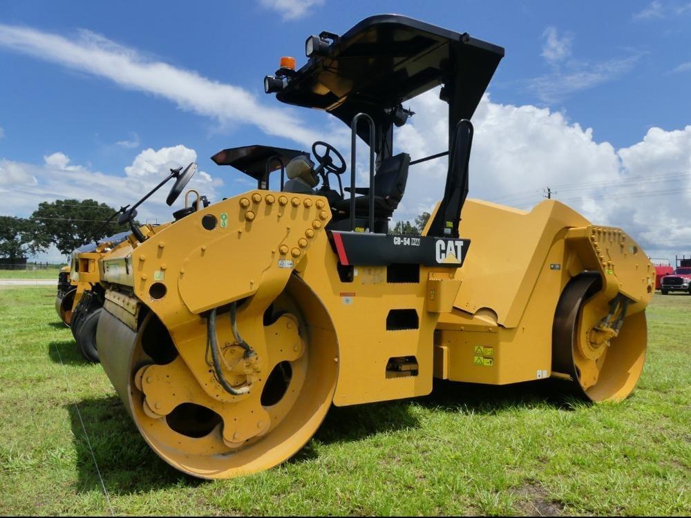 Image of Caterpillar CB54XW Primary image