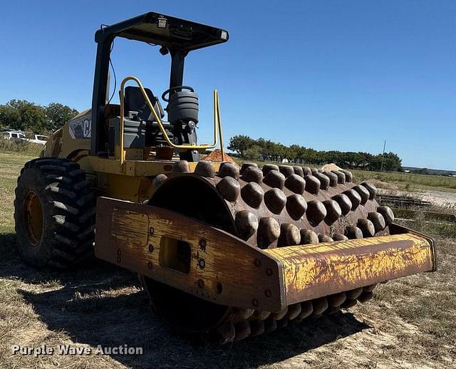 Image of Caterpillar CP56 equipment image 2