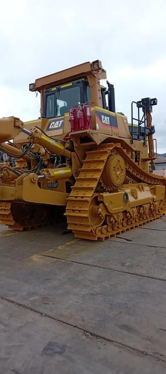 Image of Caterpillar D10T equipment image 2