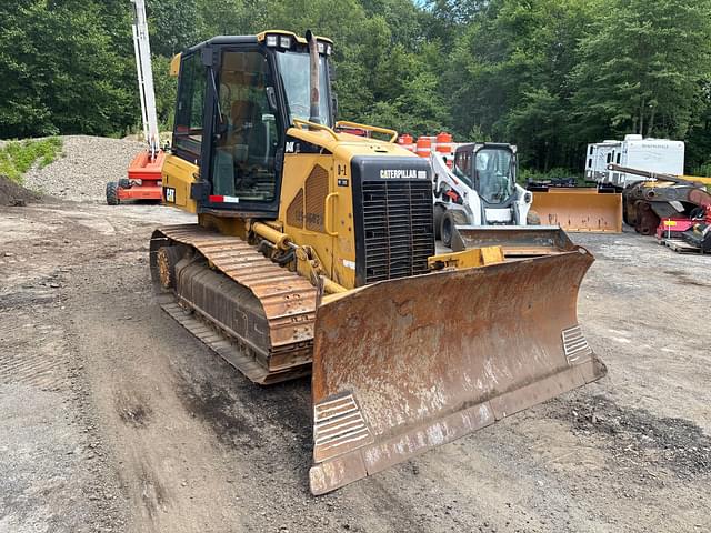Image of Caterpillar D4K XL equipment image 2