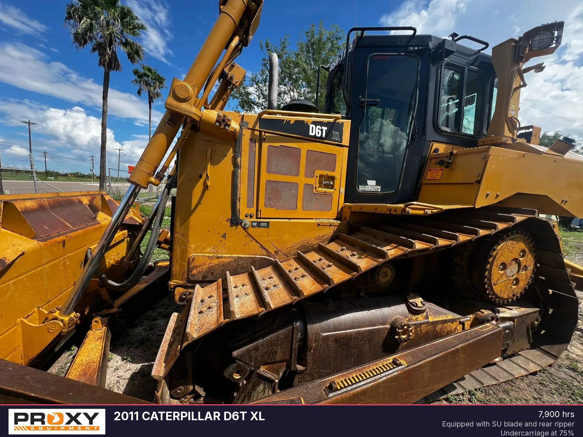 2011 Caterpillar D6T XL Equipment Image0