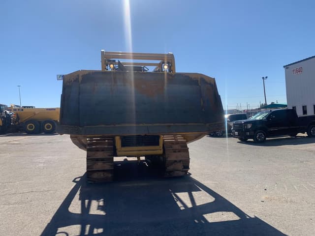 Image of Caterpillar D6T XL equipment image 3