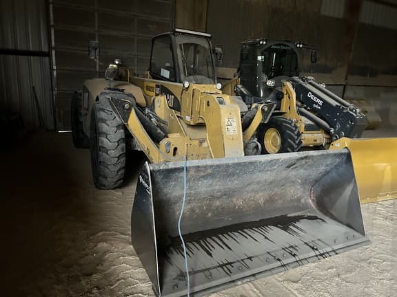 Image of Caterpillar TH514 equipment image 3