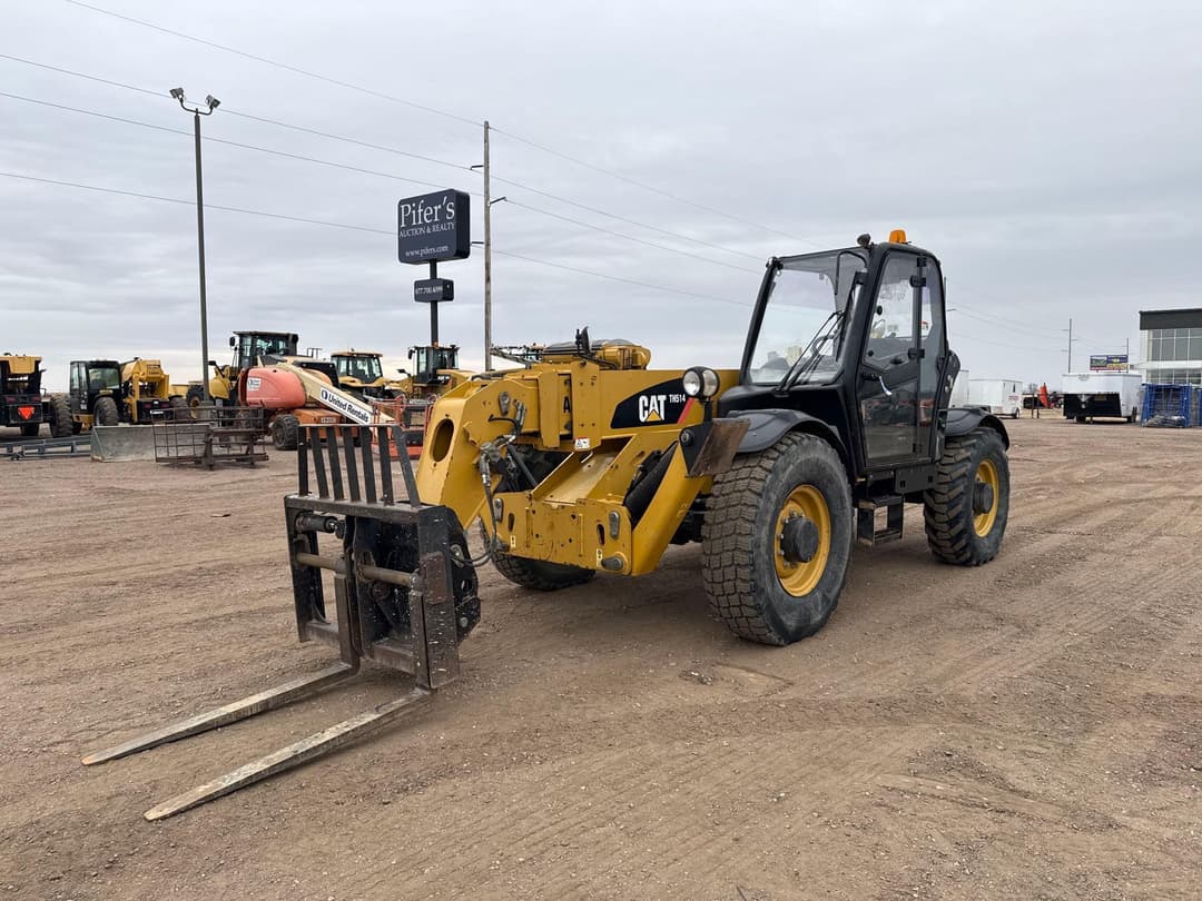 Image of Caterpillar TH514 Primary image