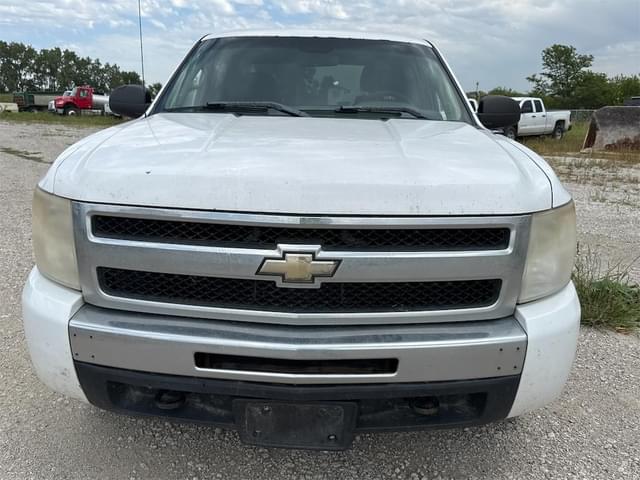Image of Chevrolet 1500 equipment image 1