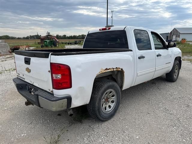 Image of Chevrolet 1500 equipment image 4