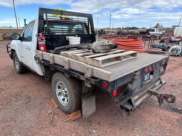 Image of Chevrolet 1500 equipment image 3