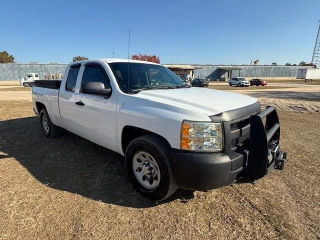 Image of Chevrolet 1500 equipment image 1